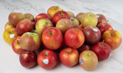 Local Organic Apples, BC Apple Sampler- Code#: PR216837LPO