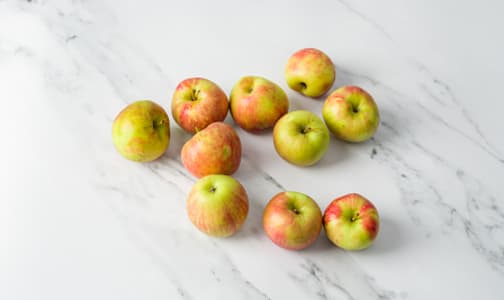 Local Organic Apples, Bagged Honeycrisp- Code#: PR216643LPO