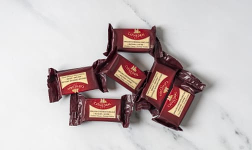 Mature English Cheddar Mini Nets- Code#: DC0424