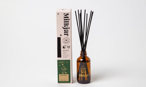 Garden State Diffuser - Cedar and Cassis- Code#: HH1292