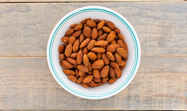 Spicy Chili Pepper and Paprika Almonds