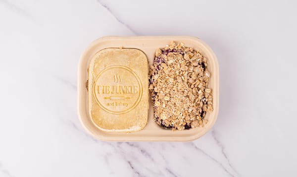 Steak And Mushroom Pie And Blueberry Crumble Pie (Frozen)