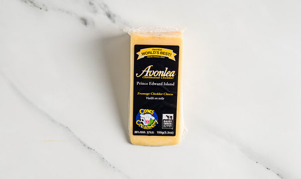 Avonlea Clothbound Cheddar