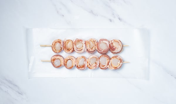 Bacon Wrapped Scallops Skewers (Frozen)