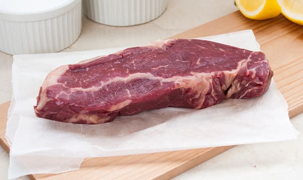 Striploin Steak (Fresh)