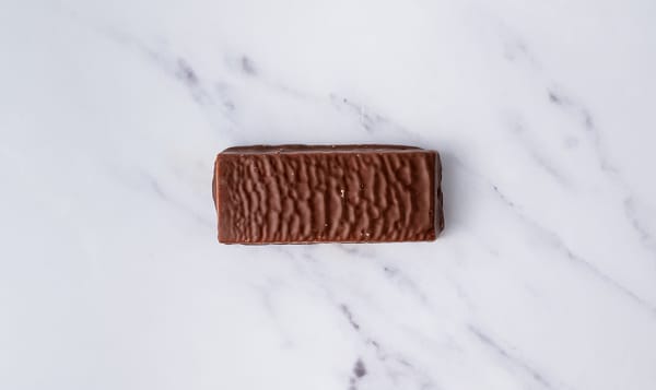 Builders Chocolate Chip Cookie Dough Bar