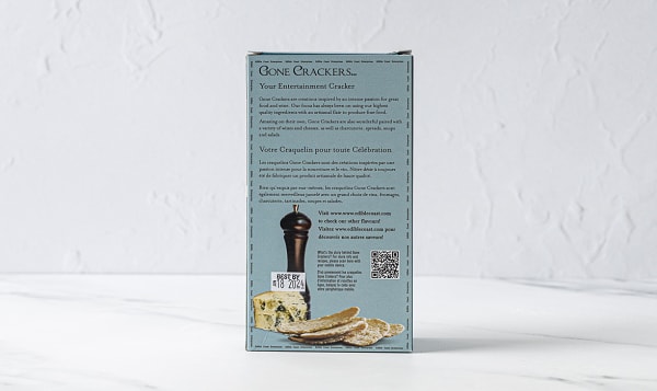 Blue Cheese & Cracked Pepper Crackers