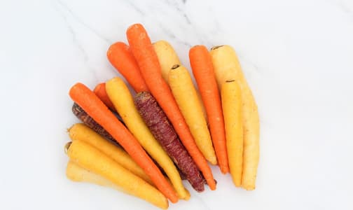 Local Organic Carrots, Mixed Colour- Code#: PR147256LPO