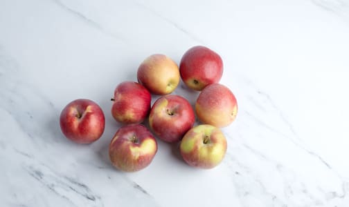 Local Organic Apples, Bagged Spartan- Code#: PR130508LPO