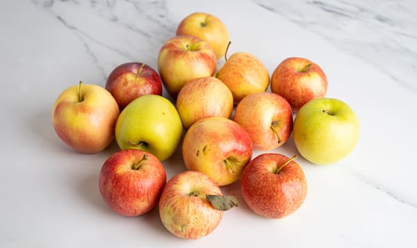 Organic Apples, Imperfect